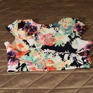 Charlotte Russe Tops - Crop top Charlotte Russe Tops - Crop top